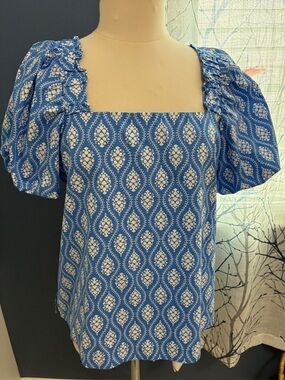 CeCe Blue Printed Square-Neck Puff Sleeve Top